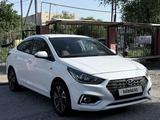 Hyundai Accent 2018 года за 7 200 000 тг. в Шымкент