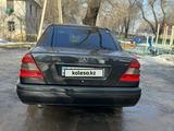 Mercedes-Benz C 220 1995 года за 2 000 000 тг. в Алматы – фото 3