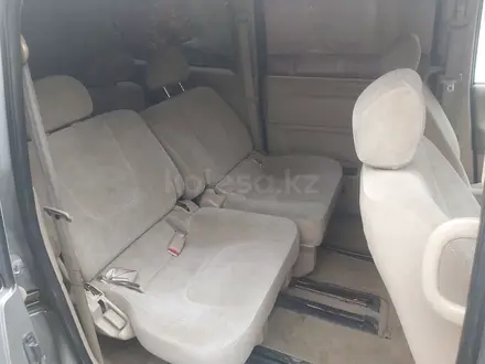 Nissan Serena 2003 года за 3 500 000 тг. в Алматы – фото 7