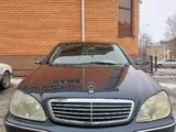 Mercedes-Benz S 320 1999 года за 3 300 000 тг. в Кокшетау – фото 4