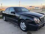 Mercedes-Benz E 320 1999 годаfor4 000 000 тг. в Актау – фото 4