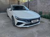 Hyundai Elantra 2024 года за 9 000 000 тг. в Шымкент – фото 2