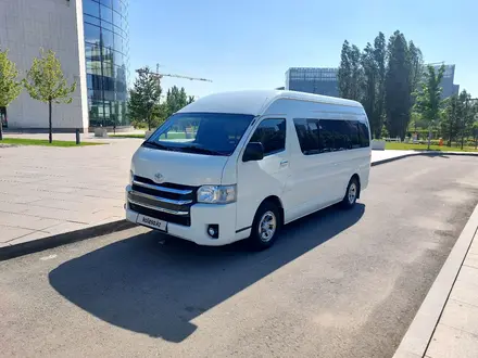 Toyota Hiace 2010 года за 15 000 000 тг. в Алматы