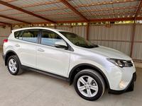 Toyota RAV4 2013 годаүшін10 200 000 тг. в Актобе