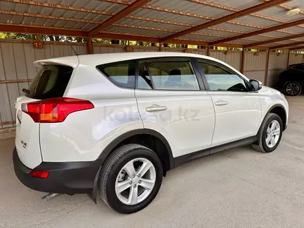 Toyota RAV4 2013 года за 10 200 000 тг. в Актобе – фото 13