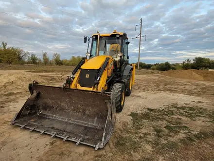 JCB  3CX 2013 года за 28 000 000 тг. в Актобе