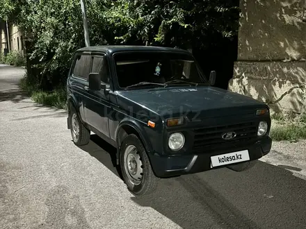 ВАЗ (Lada) Lada 2121 2001 года за 1 800 000 тг. в Караганда – фото 10