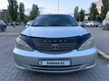 Toyota Camry 2003 годаfor3 900 000 тг. в Актобе – фото 4