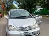 Mercedes-Benz A 210 2003 годаүшін2 300 000 тг. в Алматы – фото 2