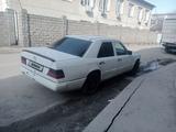 Mercedes-Benz E 260 1991 года за 600 000 тг. в Алматы – фото 4