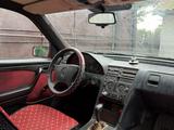 Mercedes-Benz C 180 1994 годаүшін700 000 тг. в Щучинск – фото 3
