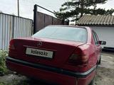 Mercedes-Benz C 180 1994 годаүшін700 000 тг. в Щучинск – фото 5