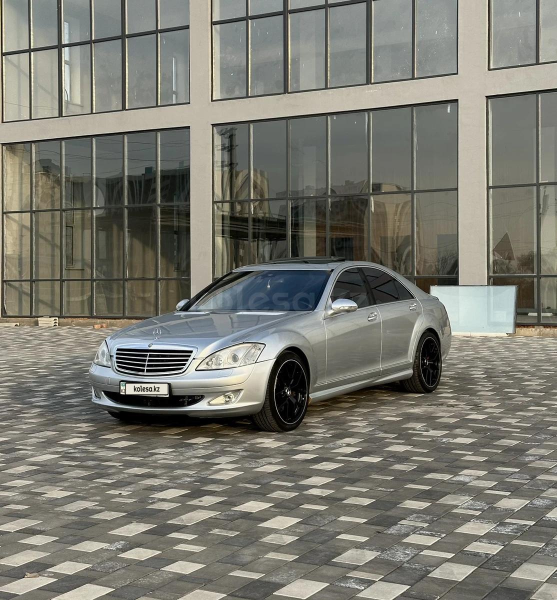 Mercedes-Benz S 500 2006 г.