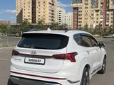 Hyundai Santa Fe 2021 года за 15 400 000 тг. в Астана – фото 4