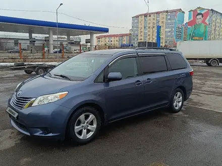 Toyota Sienna 2015 года за 14 000 000 тг. в Алматы