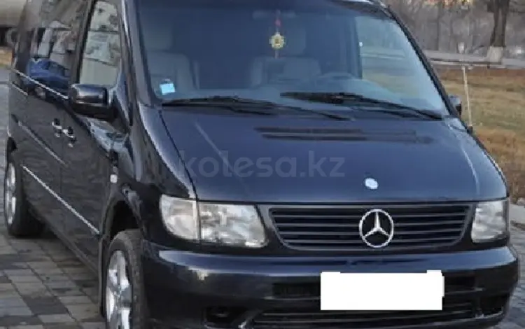 Стекло фары фонари Mercedes-BENZ VITO за 7 500 тг. в Актобе