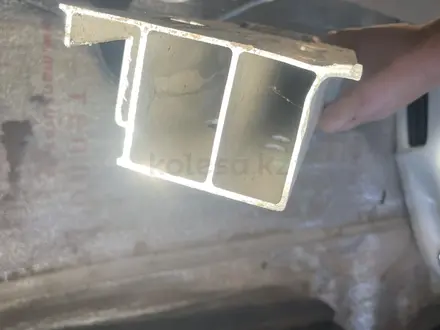 Усилитель бампера за 30 000 тг. в Астана