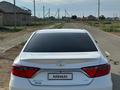 Toyota Camry 2015 года за 5 800 000 тг. в Атырау – фото 3