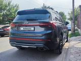 Hyundai Santa Fe 2021 года за 13 800 000 тг. в Алматы – фото 3