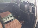 Volkswagen Vento 1993 года за 650 000 тг. в Шымкент – фото 4
