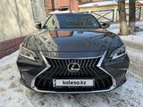 Lexus ES 250 2022 года за 23 500 000 тг. в Астана – фото 2