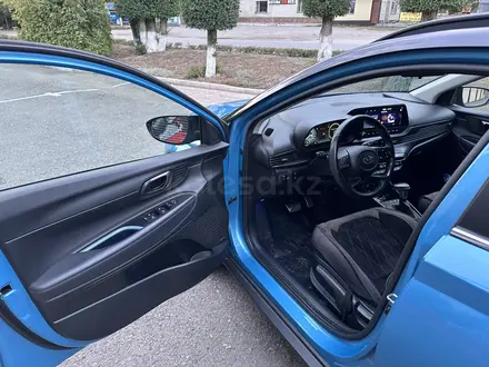 Hyundai Bayon 2023 года за 7 900 000 тг. в Караганда – фото 11