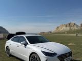 Hyundai Sonata 2021 года за 11 200 000 тг. в Актау