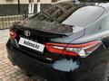 Toyota Camry 2021 года за 14 500 800 тг. в Астана – фото 2