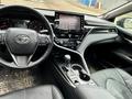 Toyota Camry 2021 года за 14 500 800 тг. в Астана – фото 6
