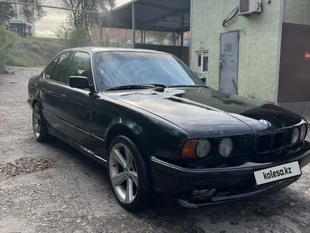 BMW 525 1992 года за 1 750 000 тг. в Алматы