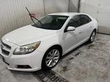 Chevrolet Malibu 2013 года за 4 000 000 тг. в Атырау