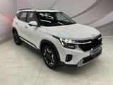 Kia Seltos 2025 года за 11 250 000 тг. в Петропавловск – фото 2