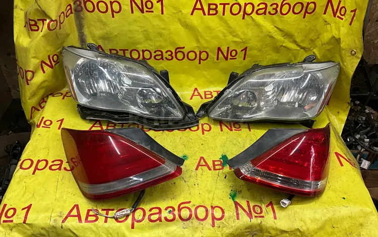 Фары передние тойота Авалон 30т кузов за 140 000 тг. в Алматы