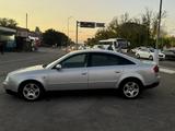 Audi A6 2002 года за 2 900 000 тг. в Караганда – фото 2