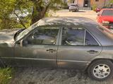 Mercedes-Benz E 230 1991 года за 600 000 тг. в Тараз