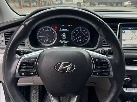 Hyundai Sonata 2017 года за 8 000 000 тг. в Алматы – фото 22