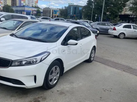 Kia Cerato 2019 года за 5 900 000 тг. в Уральск – фото 3