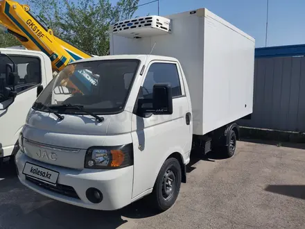 JAC  Рефрижератор на шасси N35 2025 года в Алматы