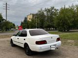 Toyota Camry 1997 года за 1 600 000 тг. в Петропавловск – фото 2