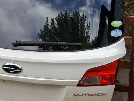 Крышка багажника на Subaru Outback 2012 год. за 150 000 тг. в Алматы – фото 2