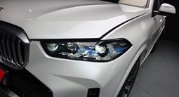BMW X5 XDrive 40i 2023 года за 42 000 000 тг. в Алматы – фото 5