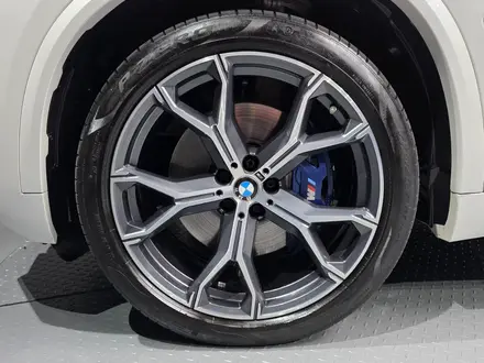 BMW X5 XDrive 40i 2023 года за 42 000 000 тг. в Алматы – фото 8