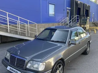 Mercedes-Benz E 280