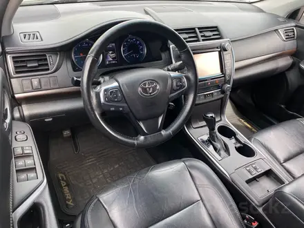 Toyota Camry 2016 года за 10 290 000 тг. в Алматы – фото 8