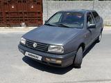 Volkswagen Vento 1996 годаүшін1 200 000 тг. в Тараз