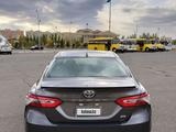 Toyota Camry 2019 года за 9 400 000 тг. в Уральск – фото 5