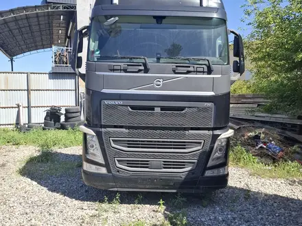 Volvo  FH 2016 года за 25 000 000 тг. в Шымкент – фото 4
