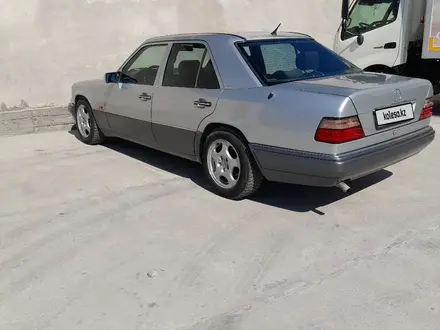 Mercedes-Benz E 200 1993 года за 2 200 000 тг. в Шиели – фото 8