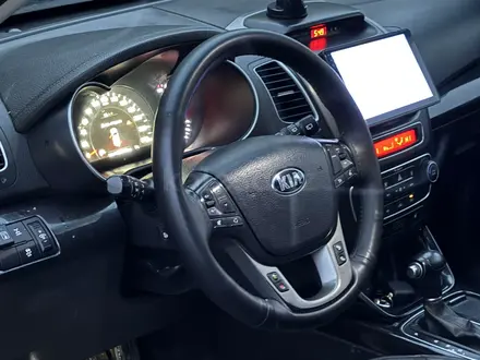 Kia Sorento 2015 года за 9 790 000 тг. в Актобе – фото 13