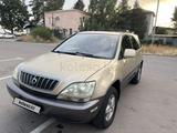 Lexus RX 300 2001 года за 5 500 000 тг. в Алматы